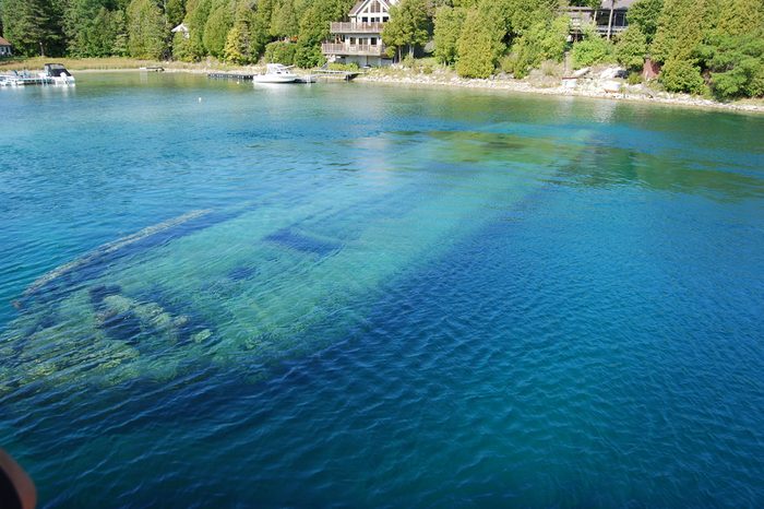 Amazing Sunken Ship Bruce Peninsula, Tobermory, Lake Huron, Fathom Five National Marine Park, Ontario