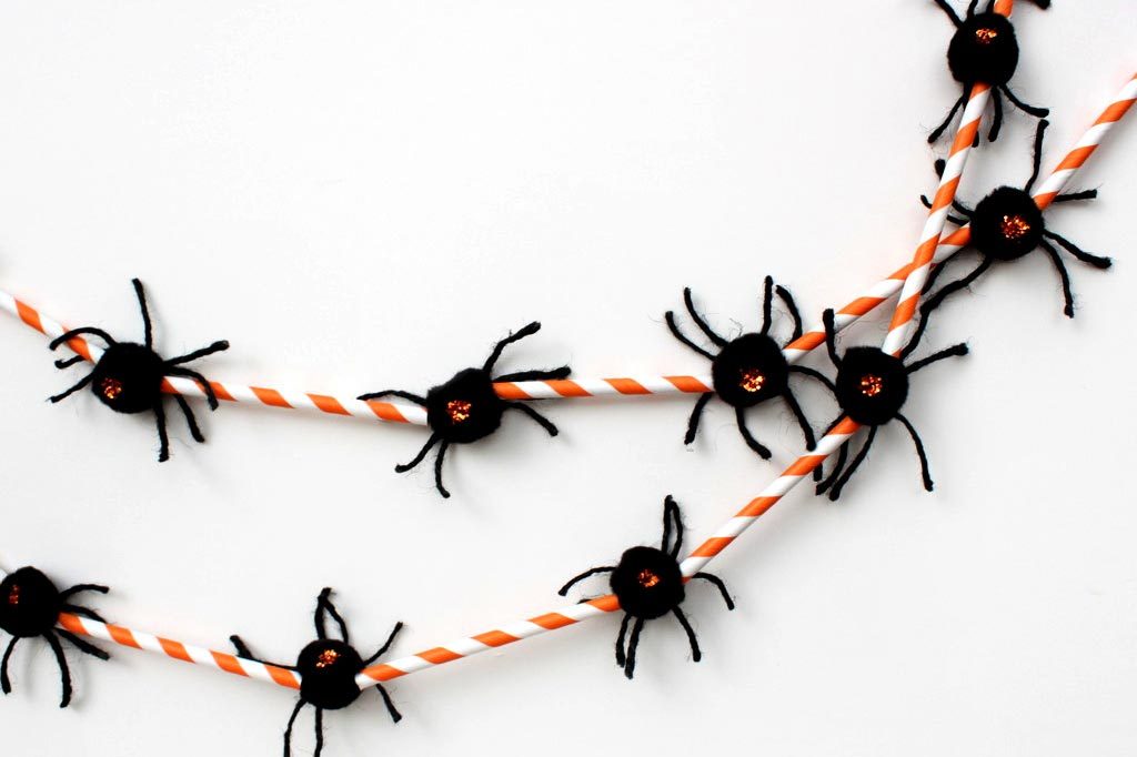 spider garland halloween craft