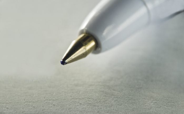 White vinegar uses pen and paper