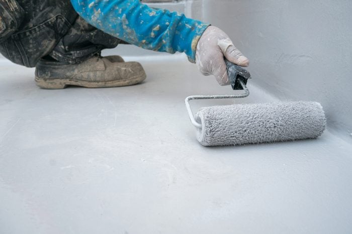 vinegar uses keep paint on cement
