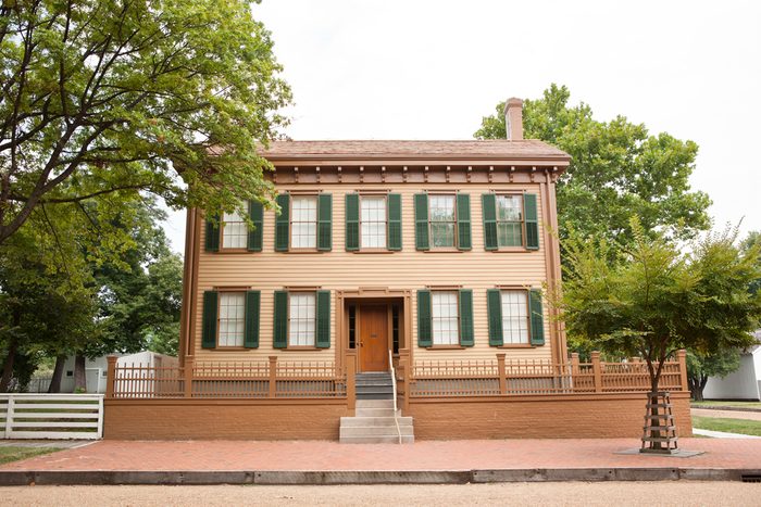 Exterior of Abraham Lincoln's home