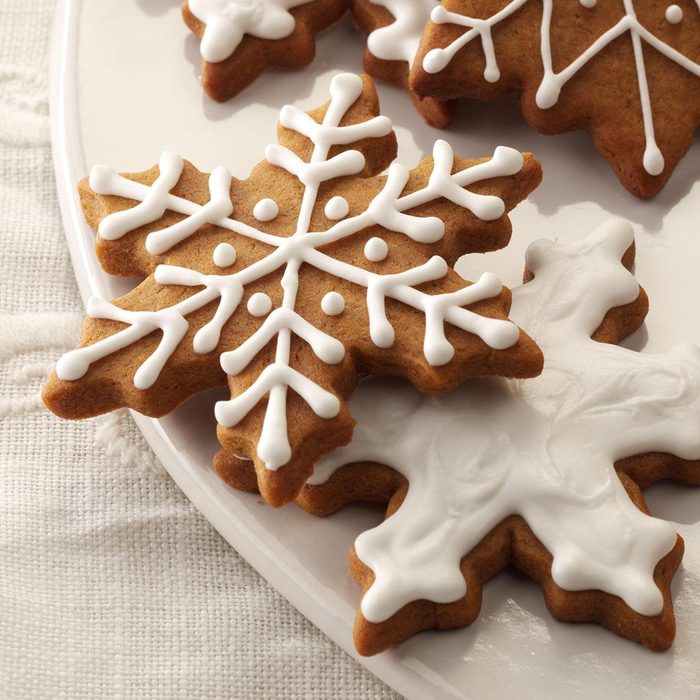 Wisconsin: Gingerbread Snowflakes