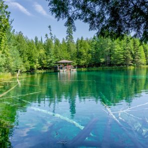 Breathtaking  Kitch-iti-kipi Natural Springs in Manistique, Michigan