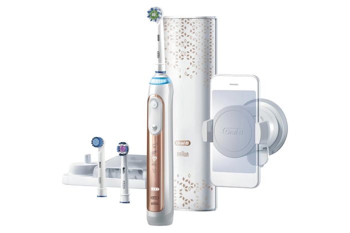 Oral-B Genius 8000 Rose Gold Electric Rechargeable Toothbrush with 3 Brush Heads Bluetooth Connectivity and Travel Case Powered by Braun