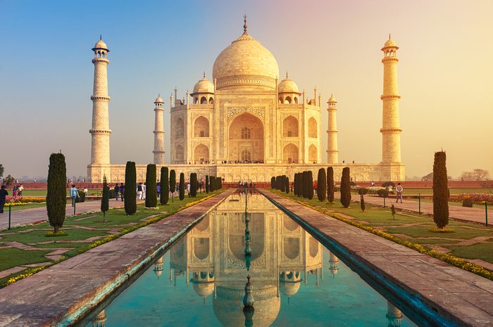 The Taj Mahal is an ivory-white marble mausoleum on the south bank of the Yamuna river in the Indian city of Agra, Uttar Pradesh.