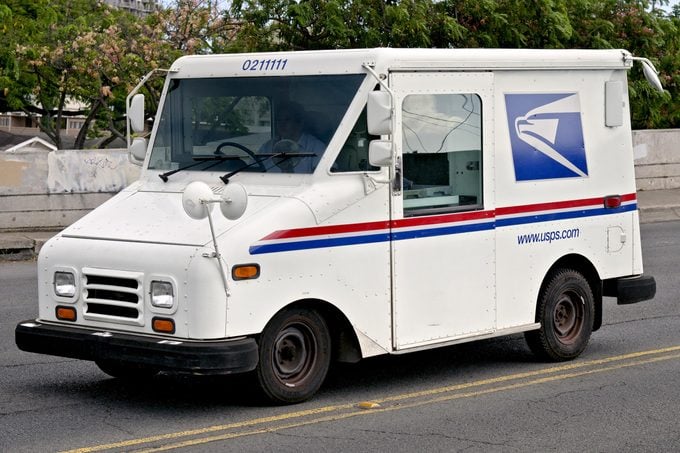 13 Things That Will Surprise You About What It's Really Like to Be a Mail Carrier