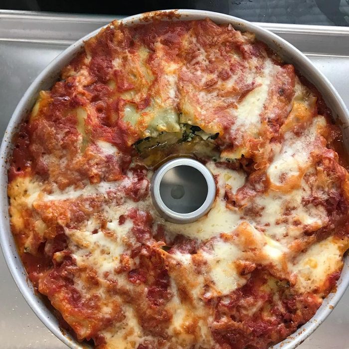 Lasagna in bundt pan
