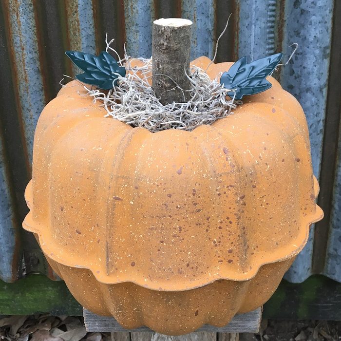 pumpkin craft made from bundt pan