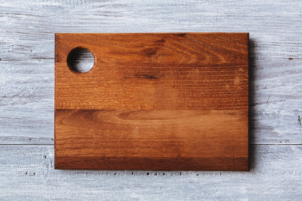 Featured image of post Cutting Board Two Colors : This is board number two and with a fellow redditors advice i sanded way longer and am happy with the result.