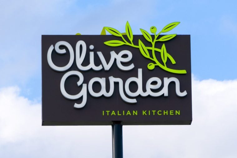 MOORE, OK/USA - MAY 20, 2016: Olive Garden Restaurant sign and exterior. The Olive Garden is an American casual dining restaurant chain specializing in Italian-American cuisine.