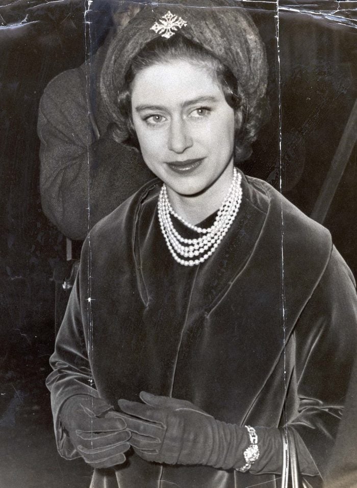 Princess Margaret For The Second Day In Succession Went To A Wedding. She Looked Very Lovely As She Saw Her Cousin Davina Bowes-lyon The Queen Mother''s Niece Marry Viscount Dalrymple At St James''s Piccadilly. Picture Shows The Princess Arriving At