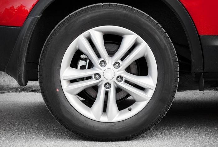 Modern automotive wheel on alloy disc