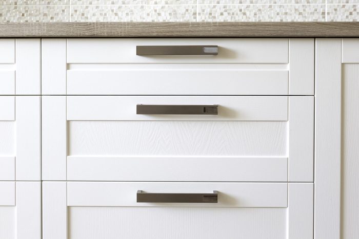 kitchen cabinets white handles