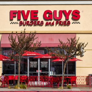 The Secret Ingredient That Makes Five Guys Fries So Delicious