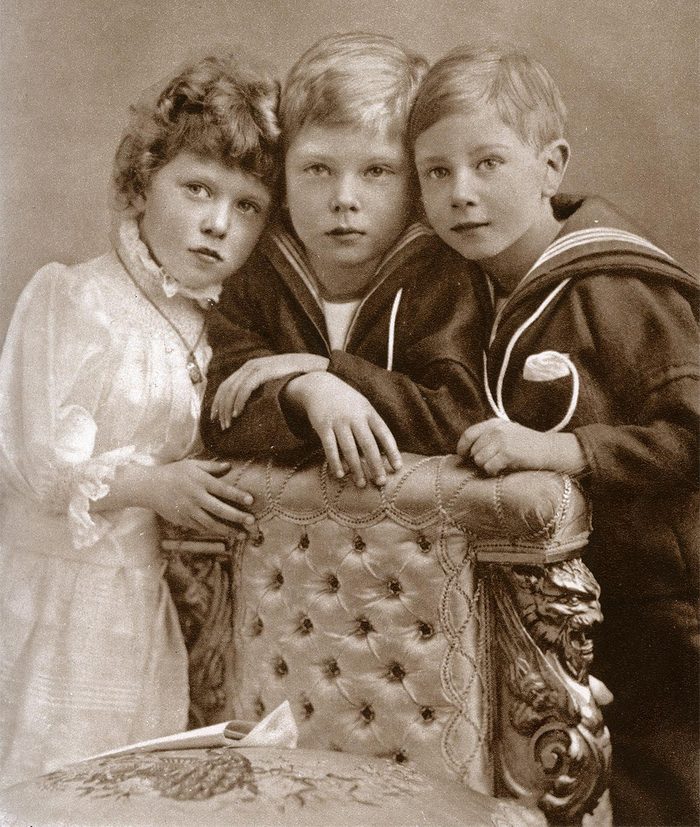 Princess Mary, Prince Edward and Prince Albert, 1902