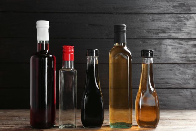 The Three Things You Should Never Mix with Vinegar