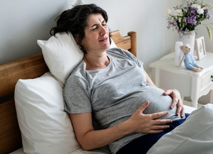 Pregnant woman with labor pain