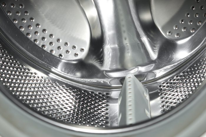 Ways You're Shortening the Life of Your Washer/Dryer | Reader's Digest