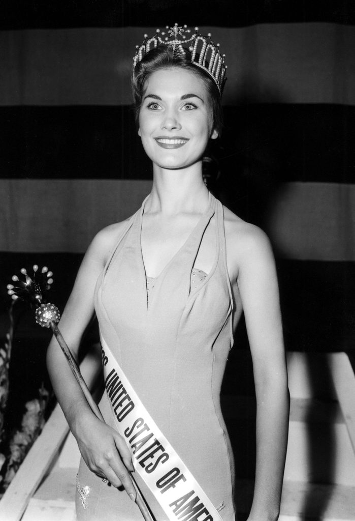 Eurlyne Howell, Miss USA 1958