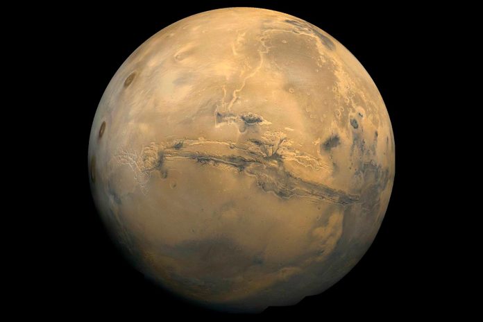 Valles Marineris: The Grand Canyon Of Mars