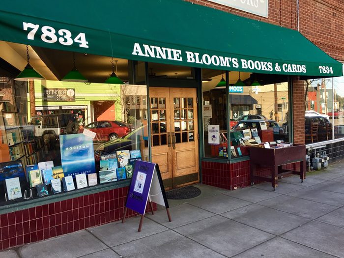 Annie Bloom's Bookstore