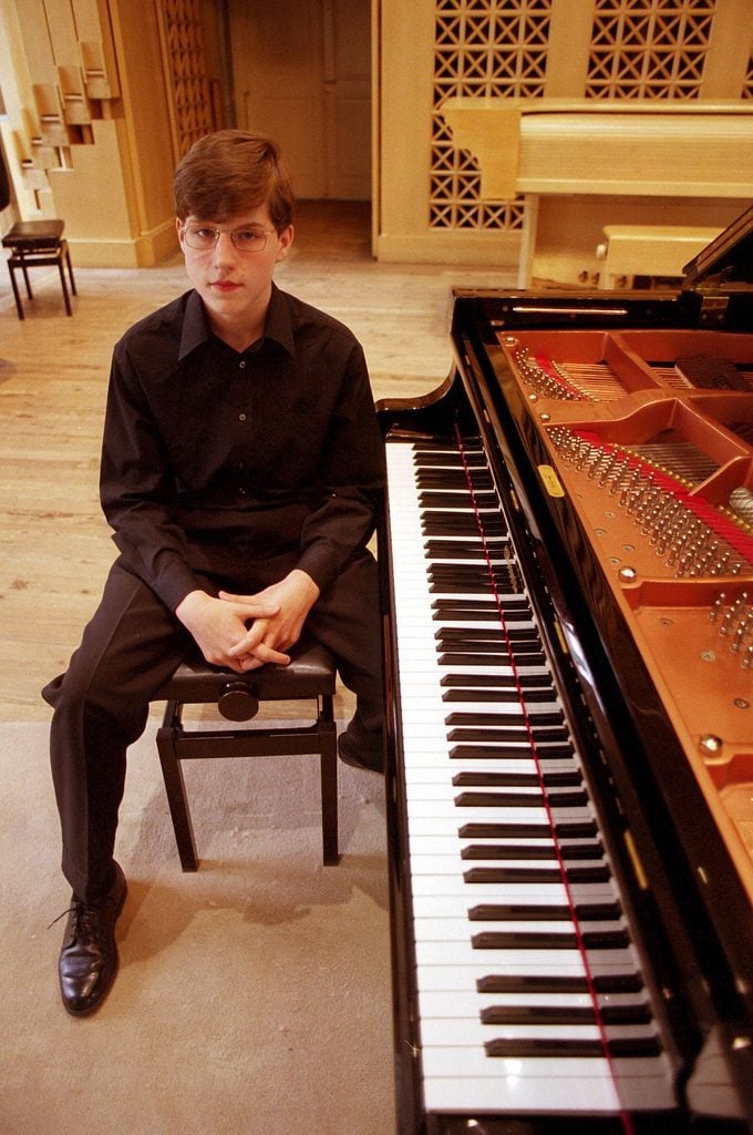 LUKAS VONDRACEK, 14 YEAR OLD 'GENIUS' PIANIST PERFORMING AT ACADEMY OF MUSICAL ART, PRAGUE, CZECH REPUBLIC - 2001