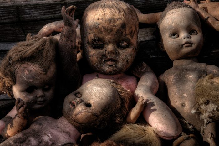 Creepy old dolls found in an abandoned Minnesota Farmhouse