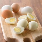 This Is the Easiest Way to Peel Hard-Boiled Eggs