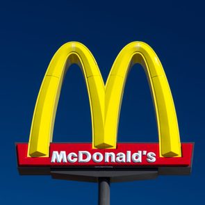 McDonald's restauraunt sign