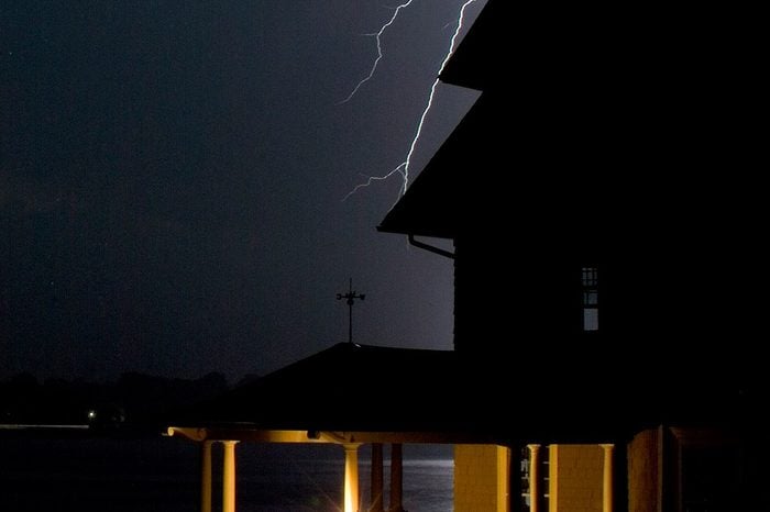 storm lightening house