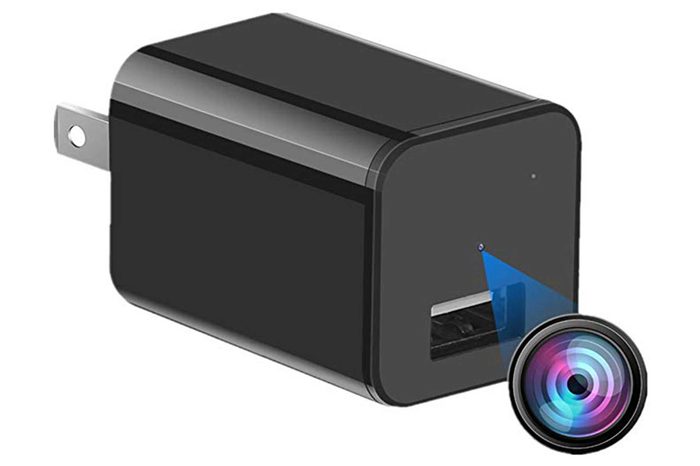 01_Hidden-spy-camera-USB-charger-