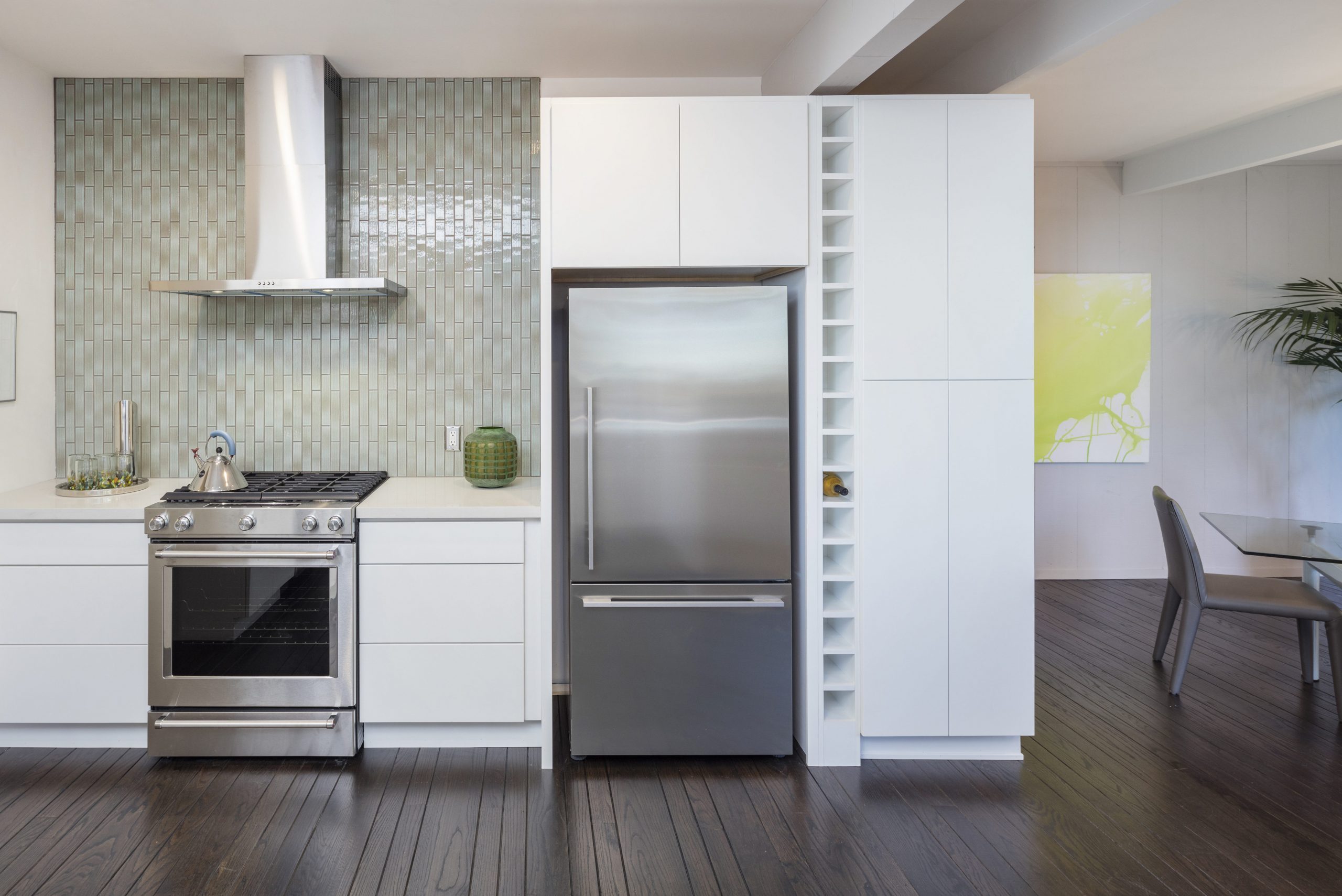 Signs Your Refrigerator Is About to Die | Reader's Digest
