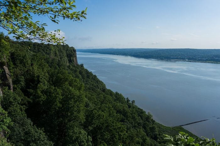 View from the Palisades over the Hudson River at the height of summer
