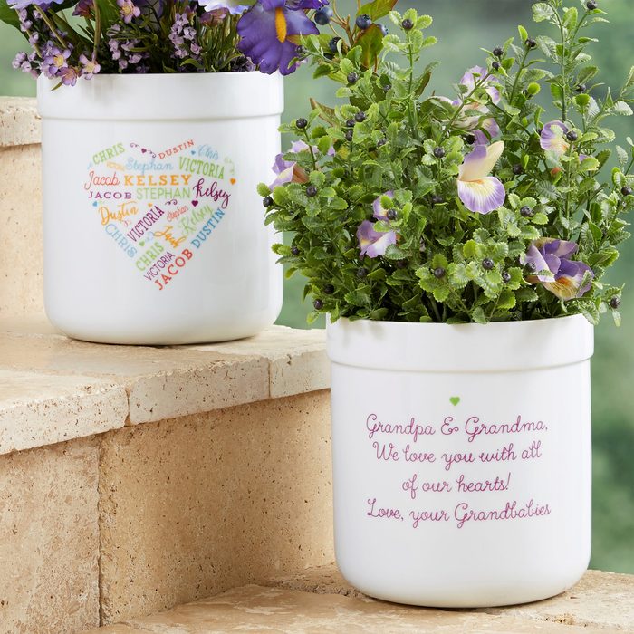 Close To Her Heart Personalized Outdoor Flower Pot