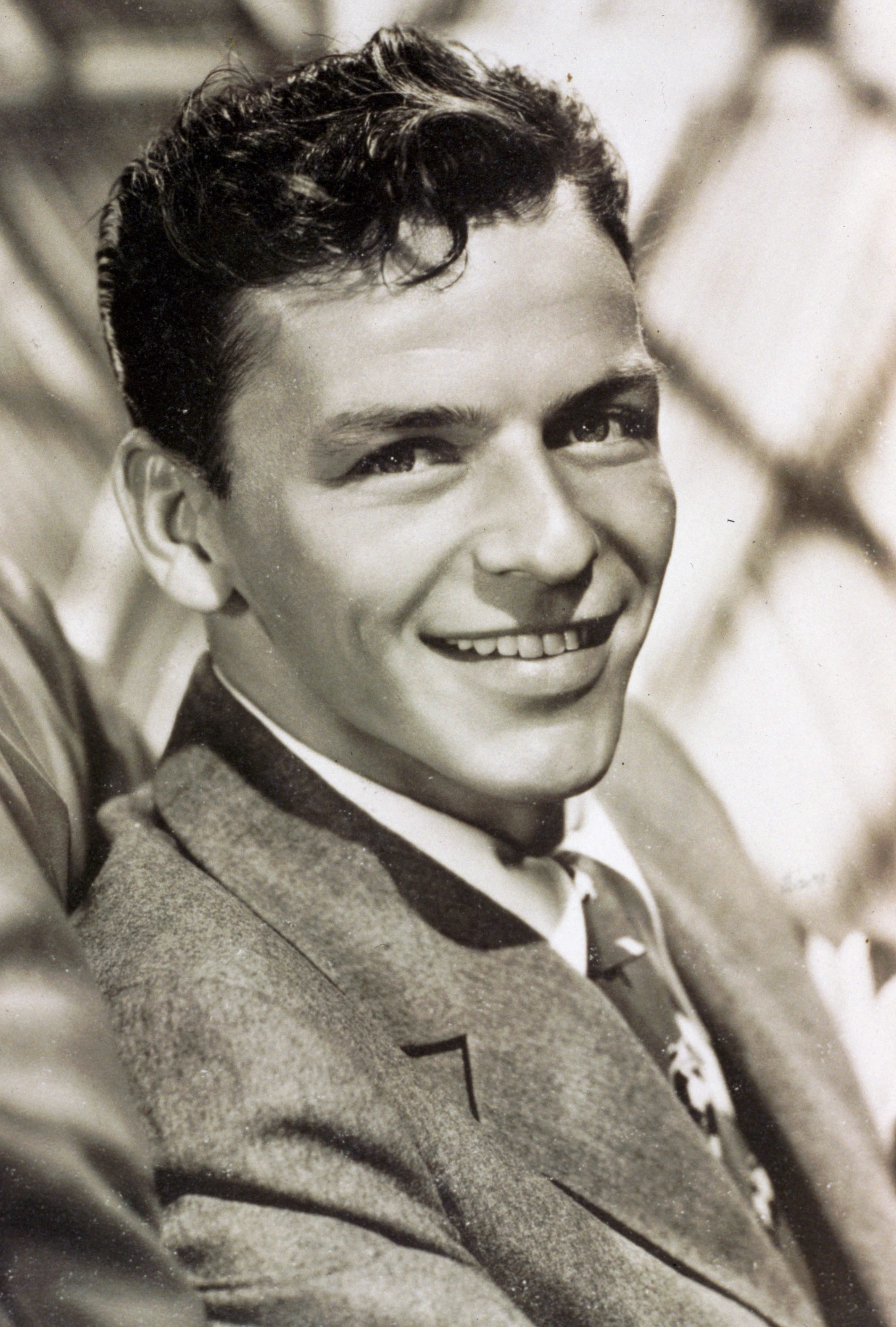 Reader's Digest | Rarely Seen Vintage Photos of Frank Sinatra