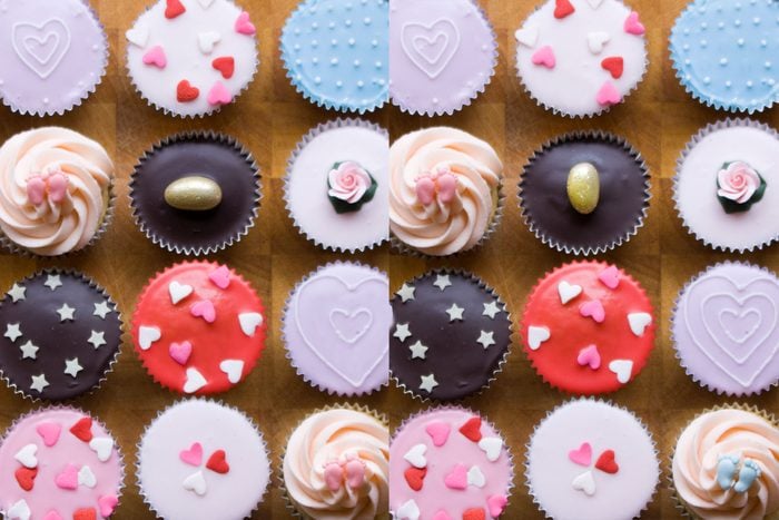 Encontre os cupcakes differences de sobrecarga
