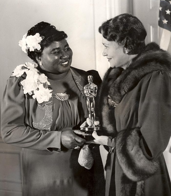 Editorial use only. No book cover usage. Mandatory Credit: Photo by Kobal/Shutterstock (5852349a) Hattie McDaniel, Fay Bainter Oscars / Academy Awards - 1939 Other