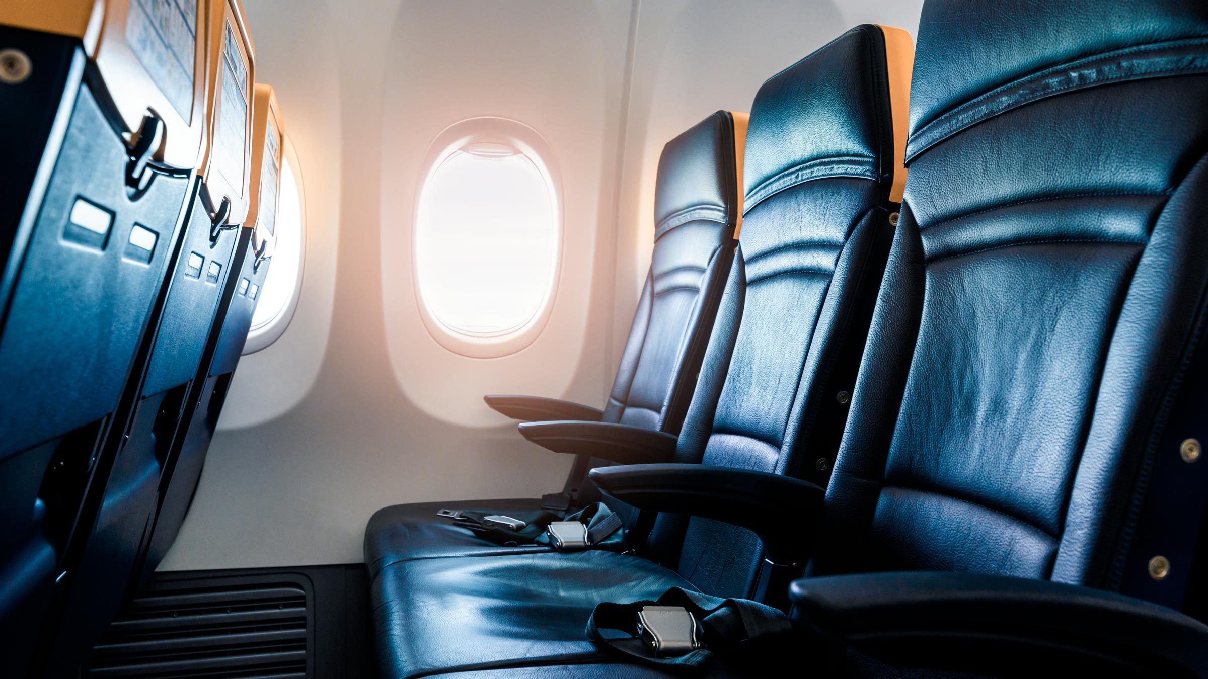 What to Do If Your Seat Is Broken on a Flight: Travel Experts