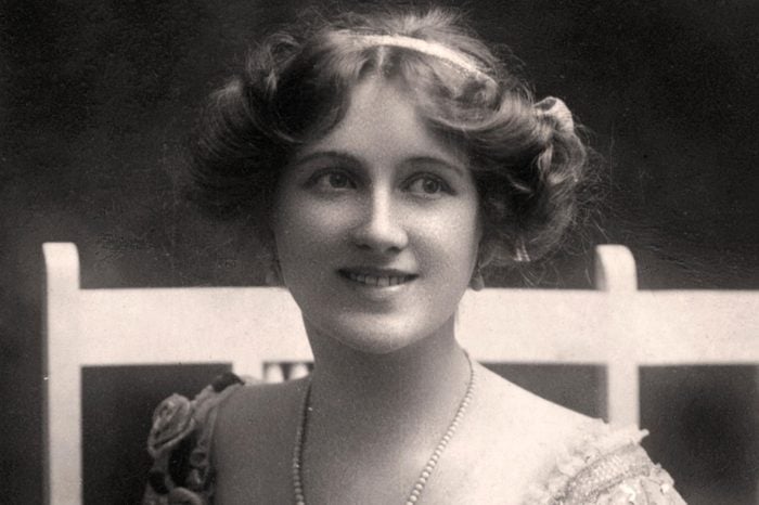 Nina Sevening, British actress, early 20th century