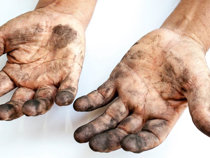 Dirty greasy hands