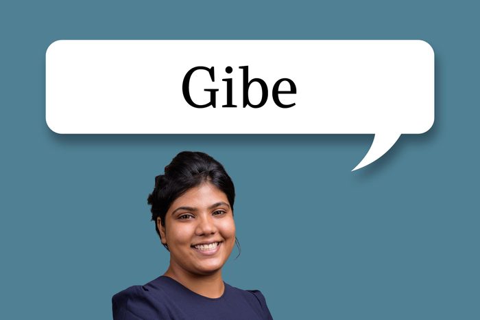 woman with speech bubble "gibe"