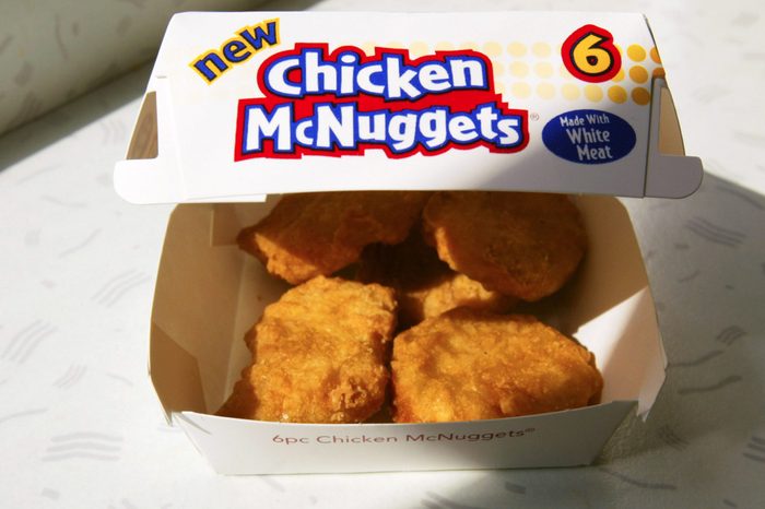 mcdonalds container or 6 chicken mcnuggets nuggets