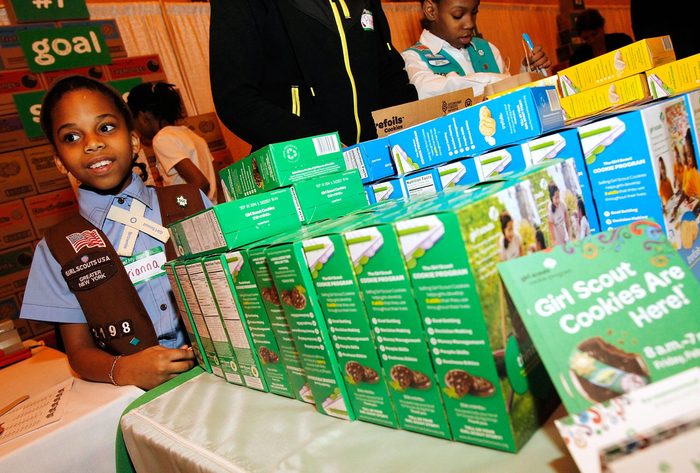 selling girl scout cookies