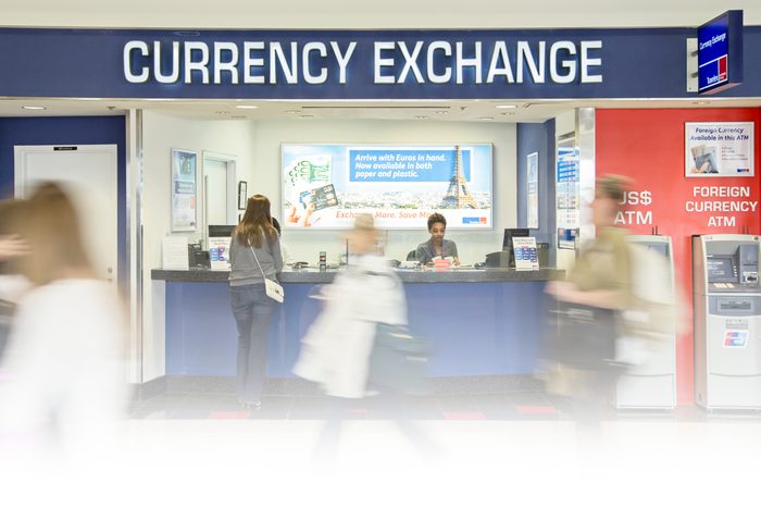currency exchange desk in atlanta airport