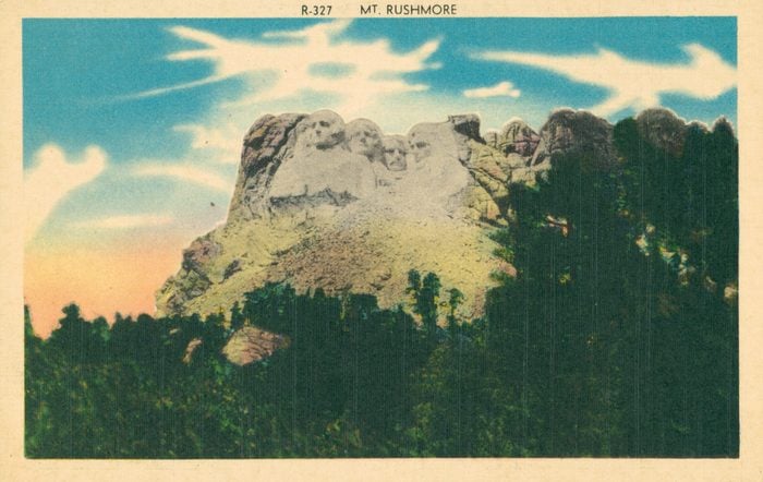 Mount Rushmore monument south dakota vintage post card