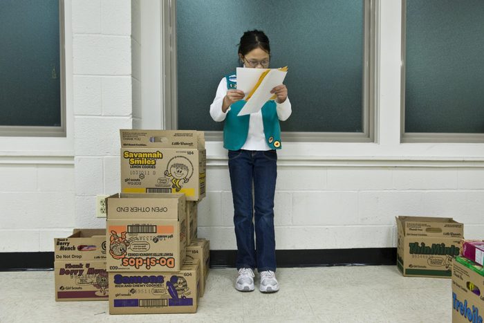 girl scout cookies selling boxes
