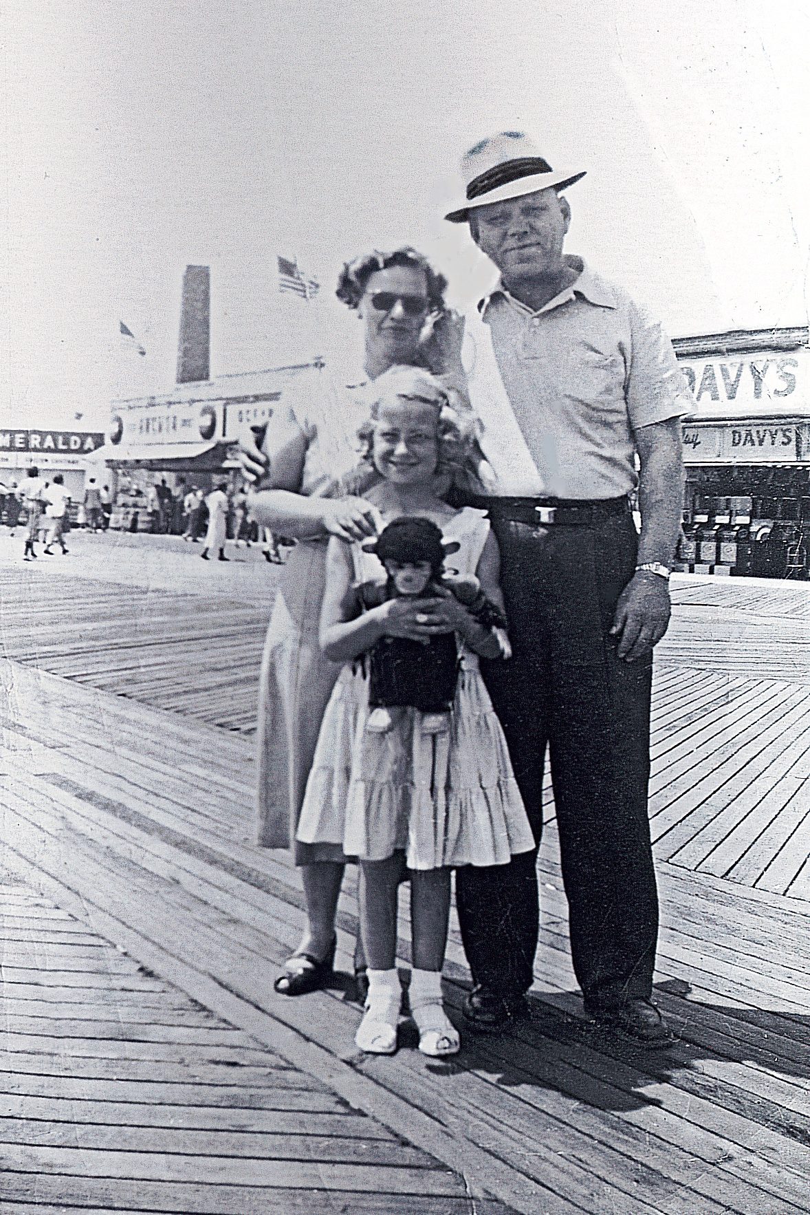 family boardwalk vintage photo 
