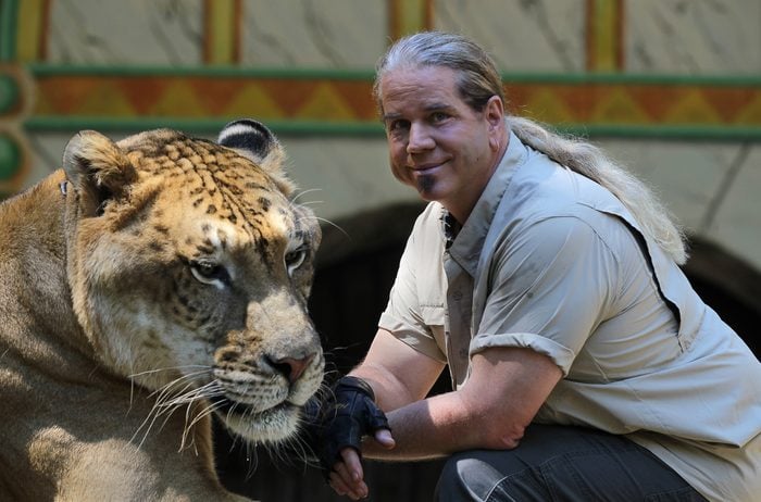 Dr. Bhagavan Antle With Hercules The Liger
