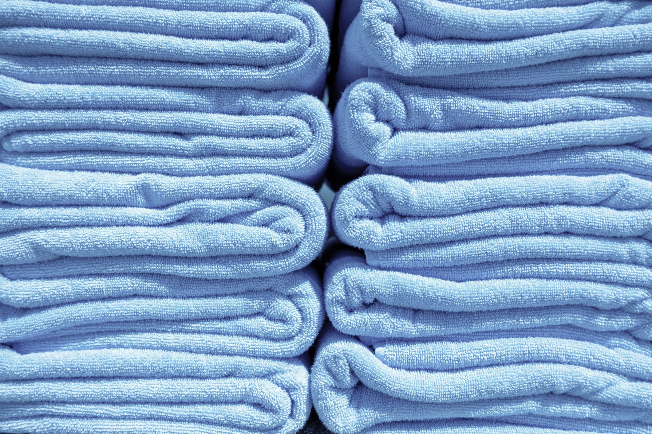 How to Wash Towels — Easy Tips to Keep Towels Clean and Fluffy