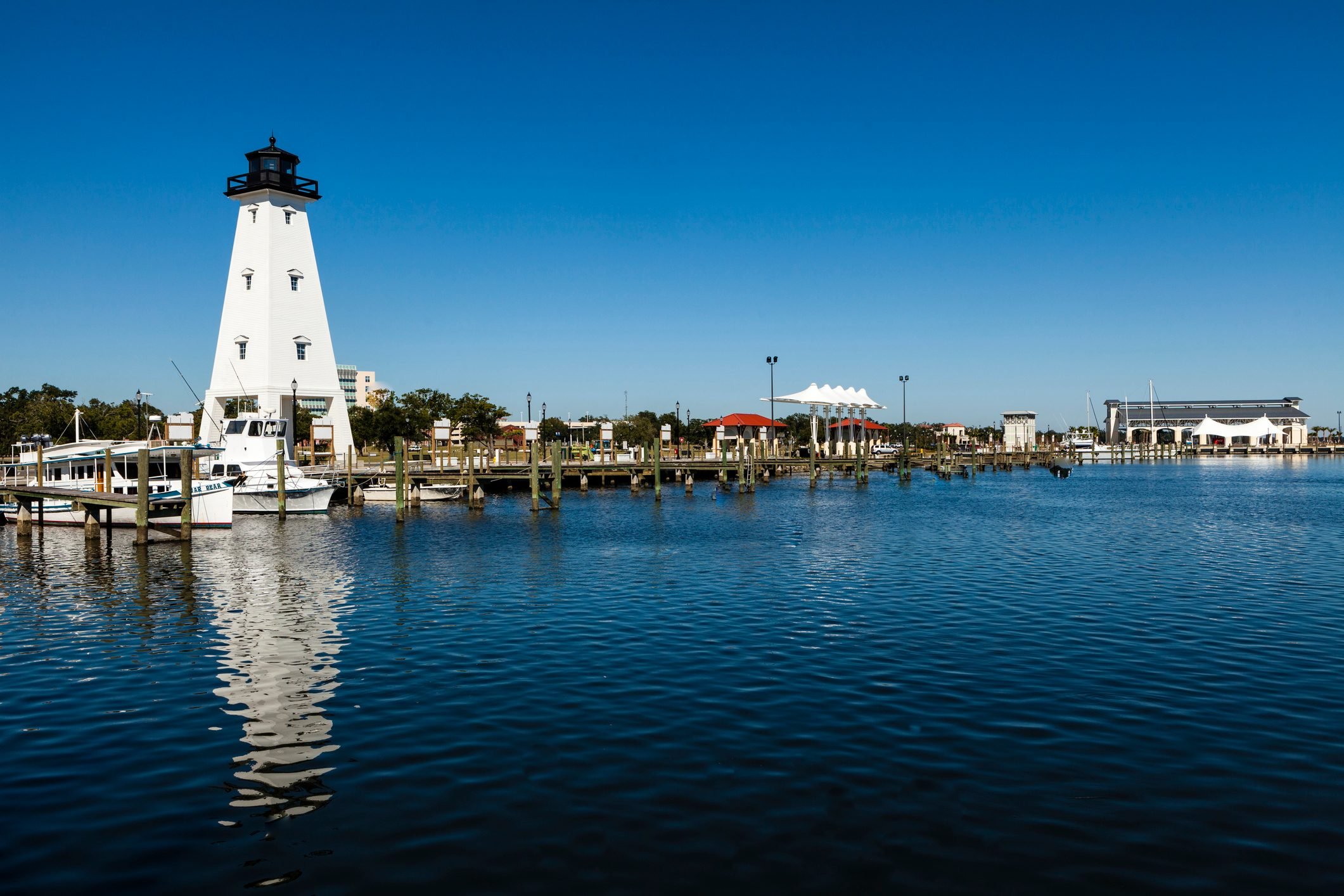 gulfport lighthouse